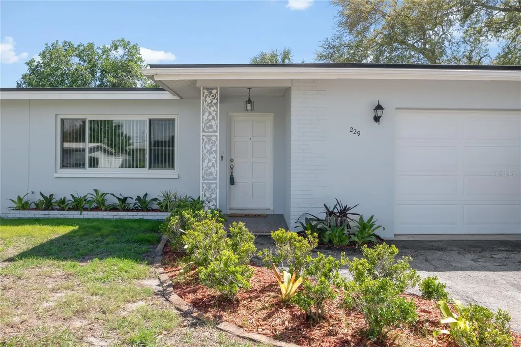 229 Andrea Drive Largo FL 33770