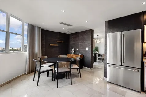 14 Carr 833 La Cima De Torrimar Guaynabo PR 00969