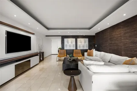 14 Carr 833 La Cima De Torrimar Guaynabo PR 00969