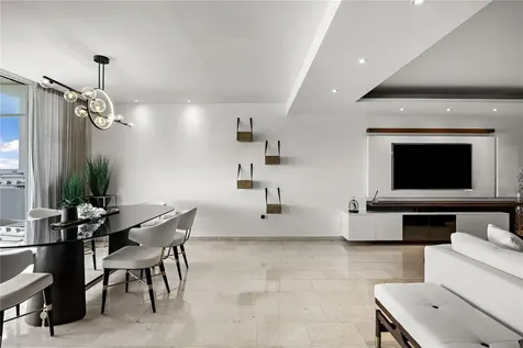 14 Carr 833 La Cima De Torrimar Guaynabo PR 00969