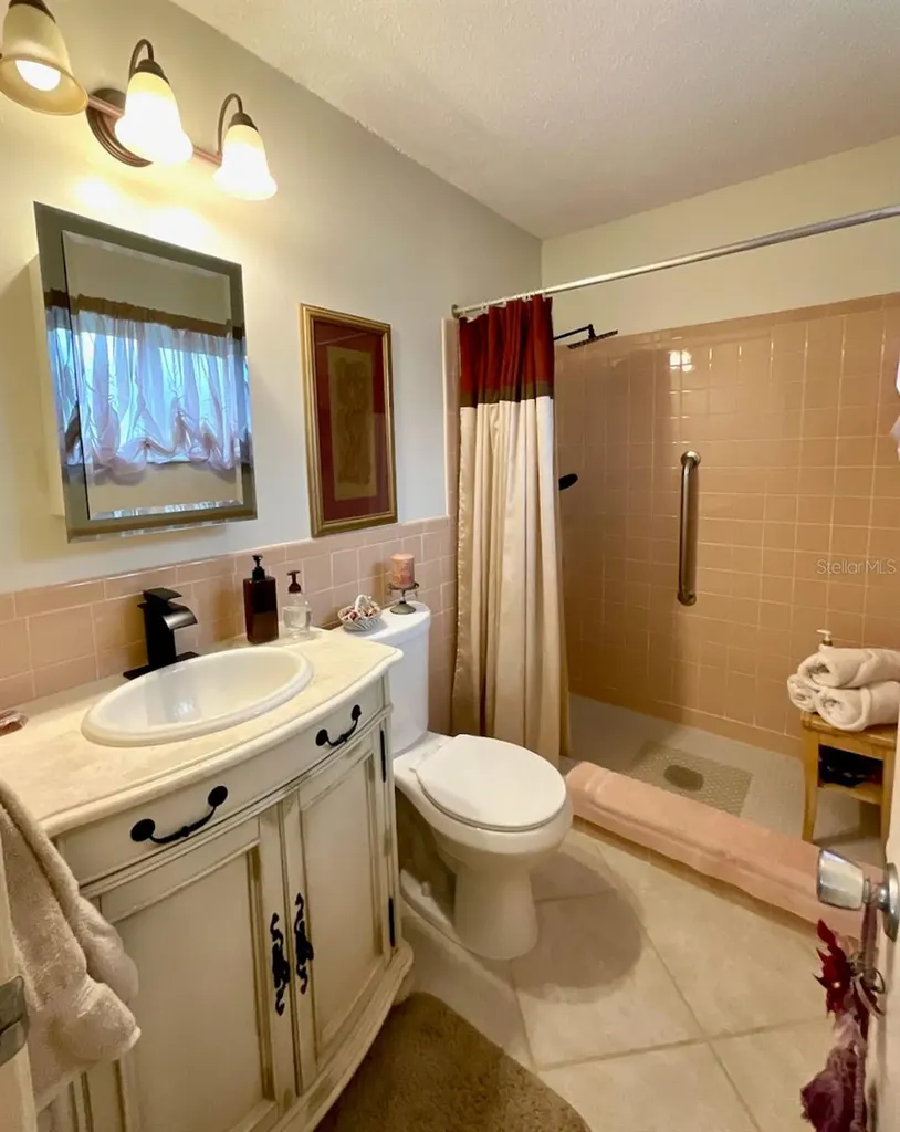 3807 99th Terrace N Pinellas Park FL 33782