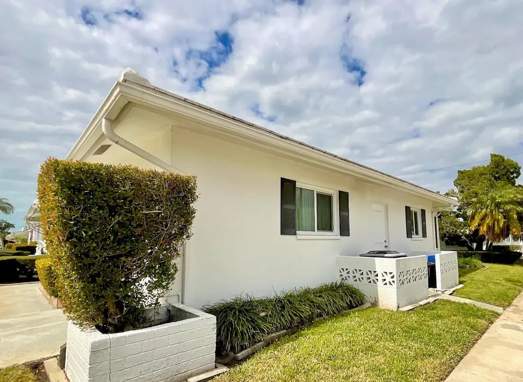 3807 99th Terrace N Pinellas Park FL 33782