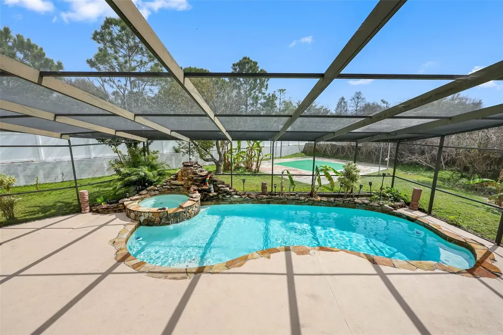 413 Manor Boulevard Palm Harbor FL 34683