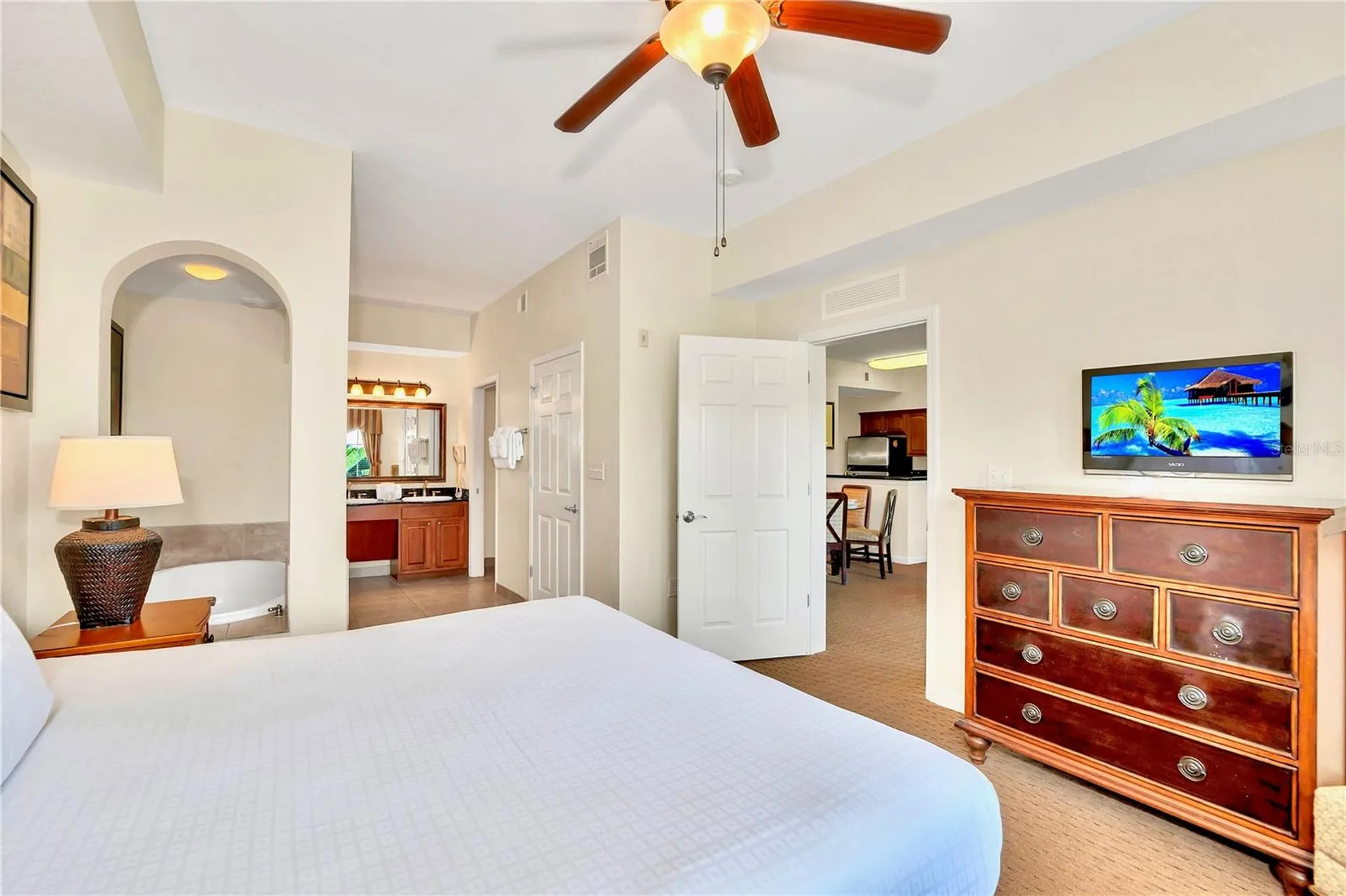 8113 Resort Village Drive Orlando FL 32821
