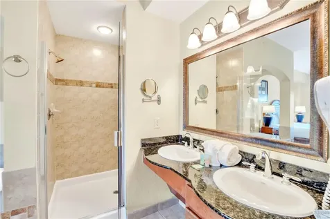 8113 Resort Village Drive Orlando FL 32821