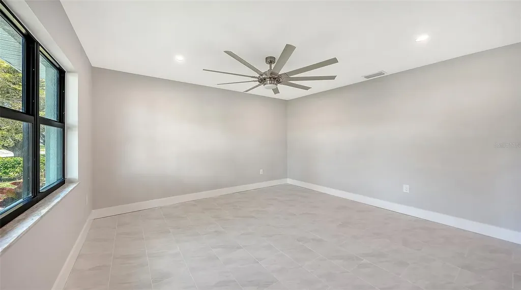 923 69th Street NW Bradenton FL 34209
