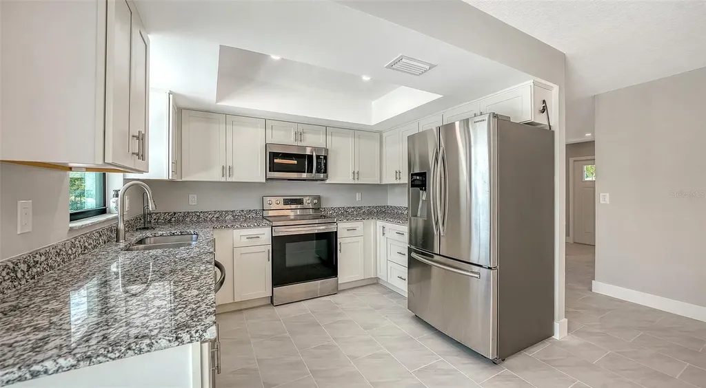 923 69th Street NW Bradenton FL 34209