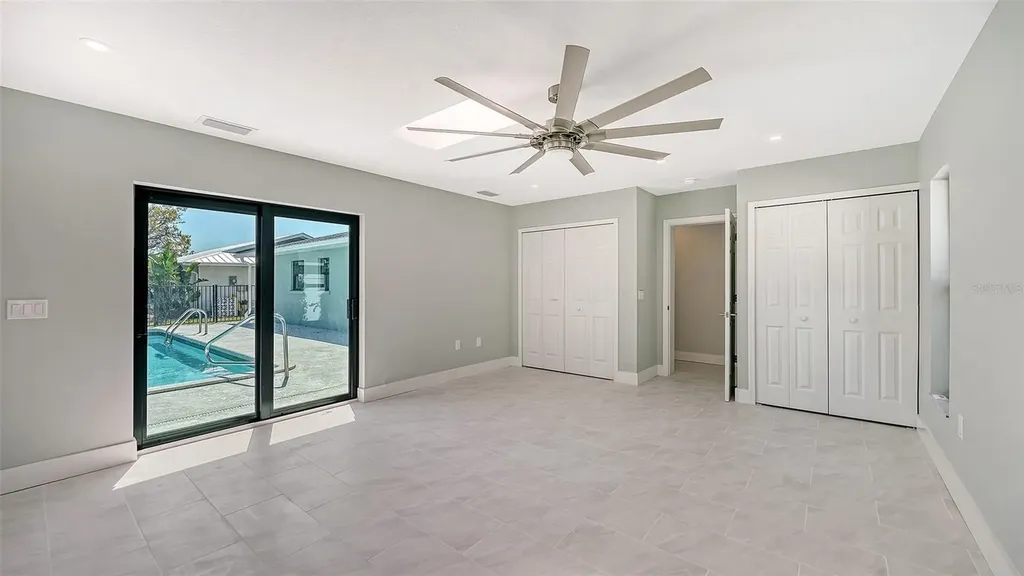 923 69th Street NW Bradenton FL 34209
