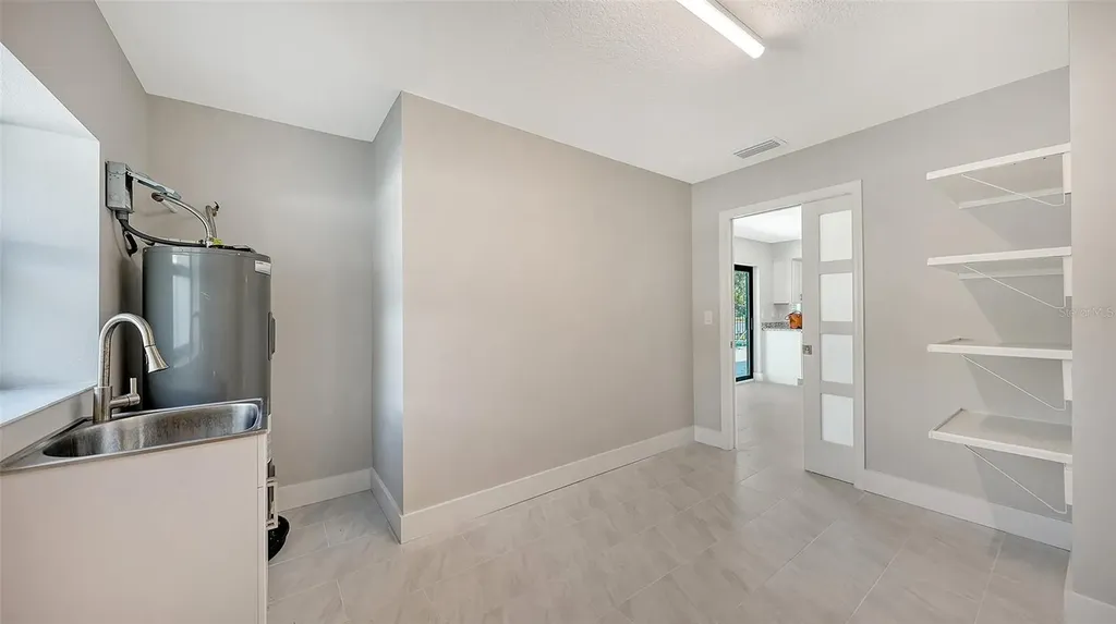 923 69th Street NW Bradenton FL 34209