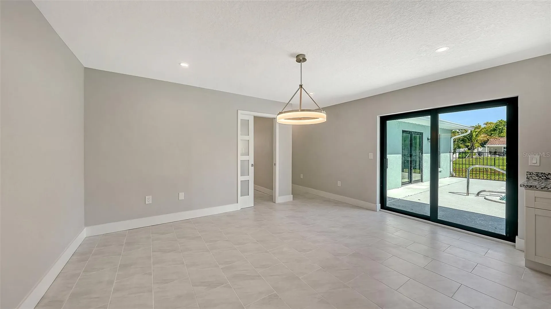 923 69th Street NW Bradenton FL 34209