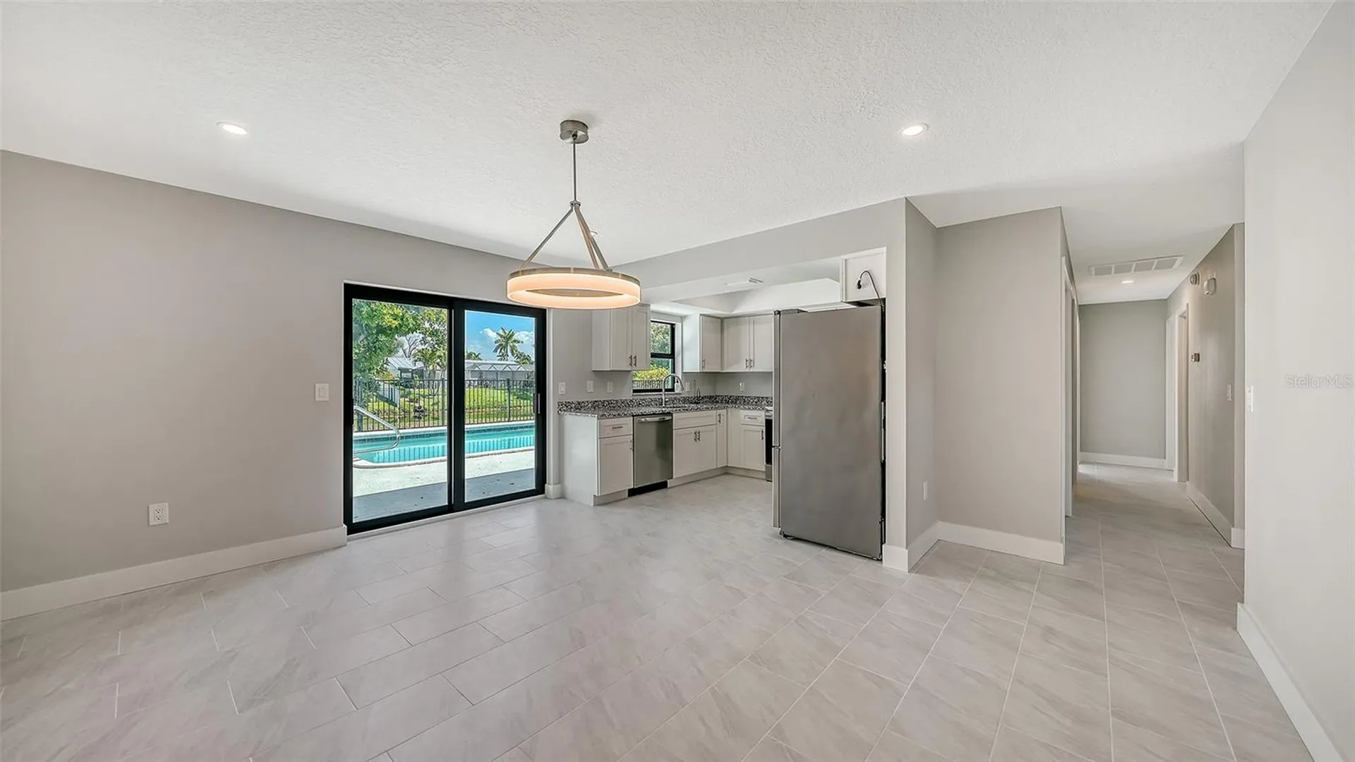 923 69th Street NW Bradenton FL 34209