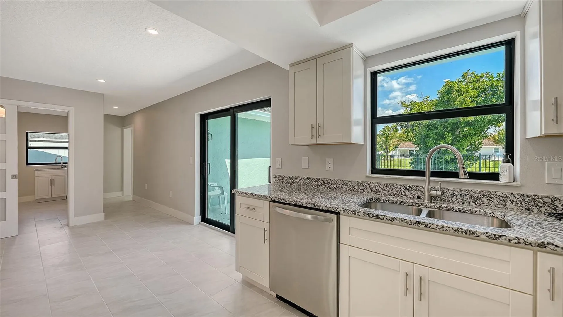 923 69th Street NW Bradenton FL 34209