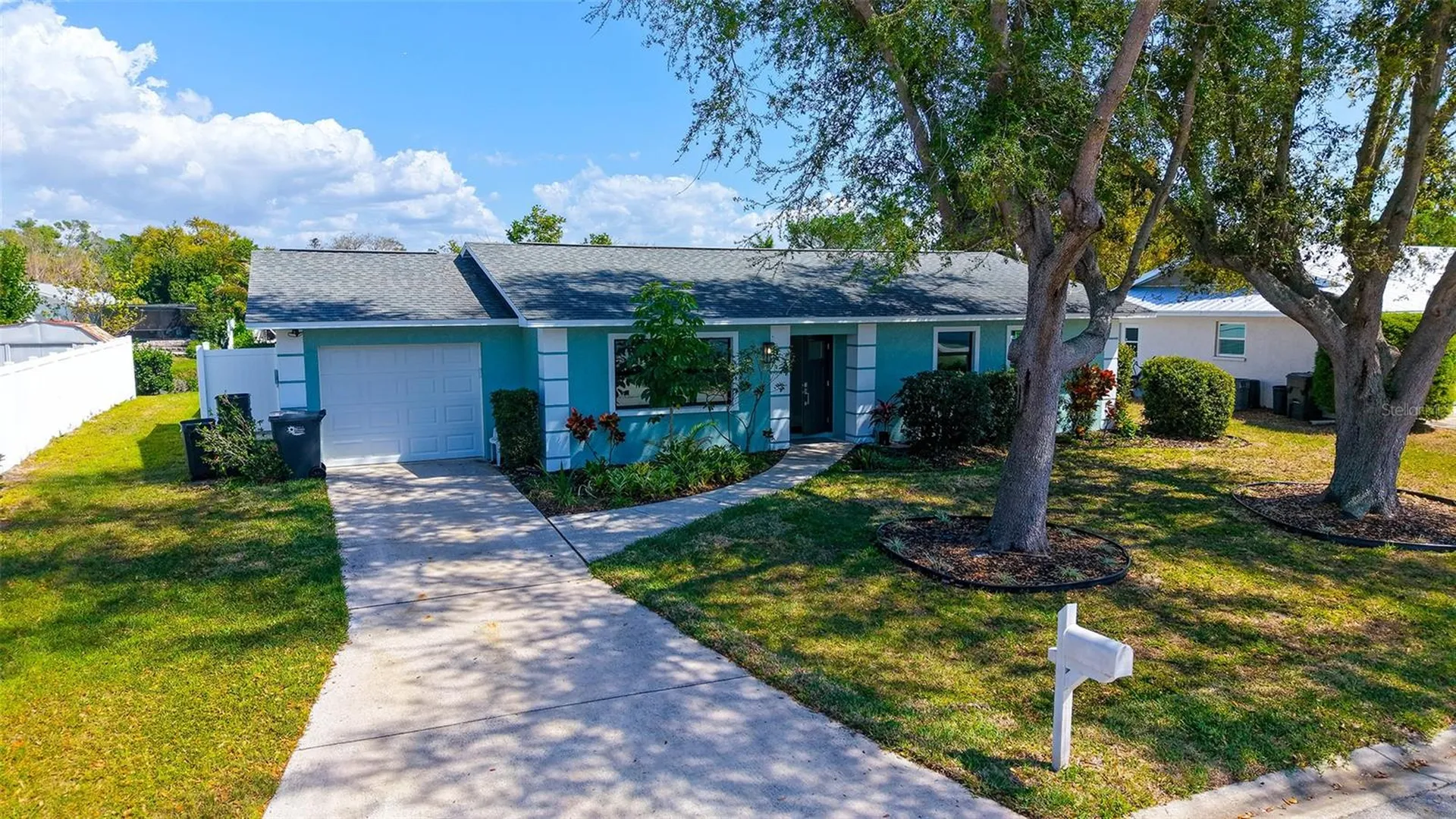 923 69th Street NW Bradenton FL 34209