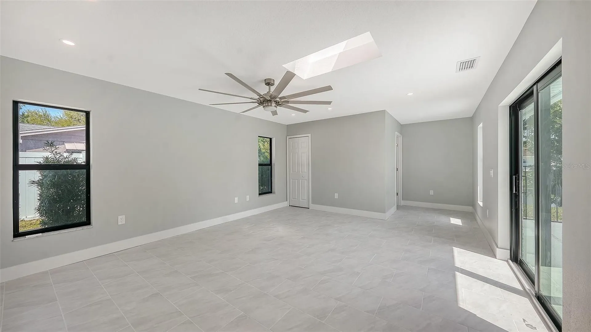 923 69th Street NW Bradenton FL 34209
