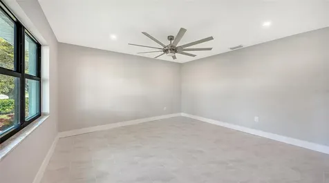 923 69th Street NW Bradenton FL 34209