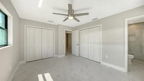 923 69th Street NW Bradenton FL 34209