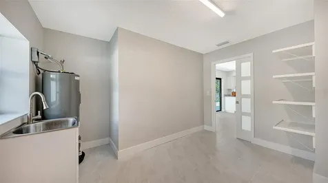 923 69th Street NW Bradenton FL 34209