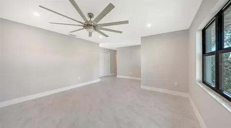 923 69th Street NW Bradenton FL 34209