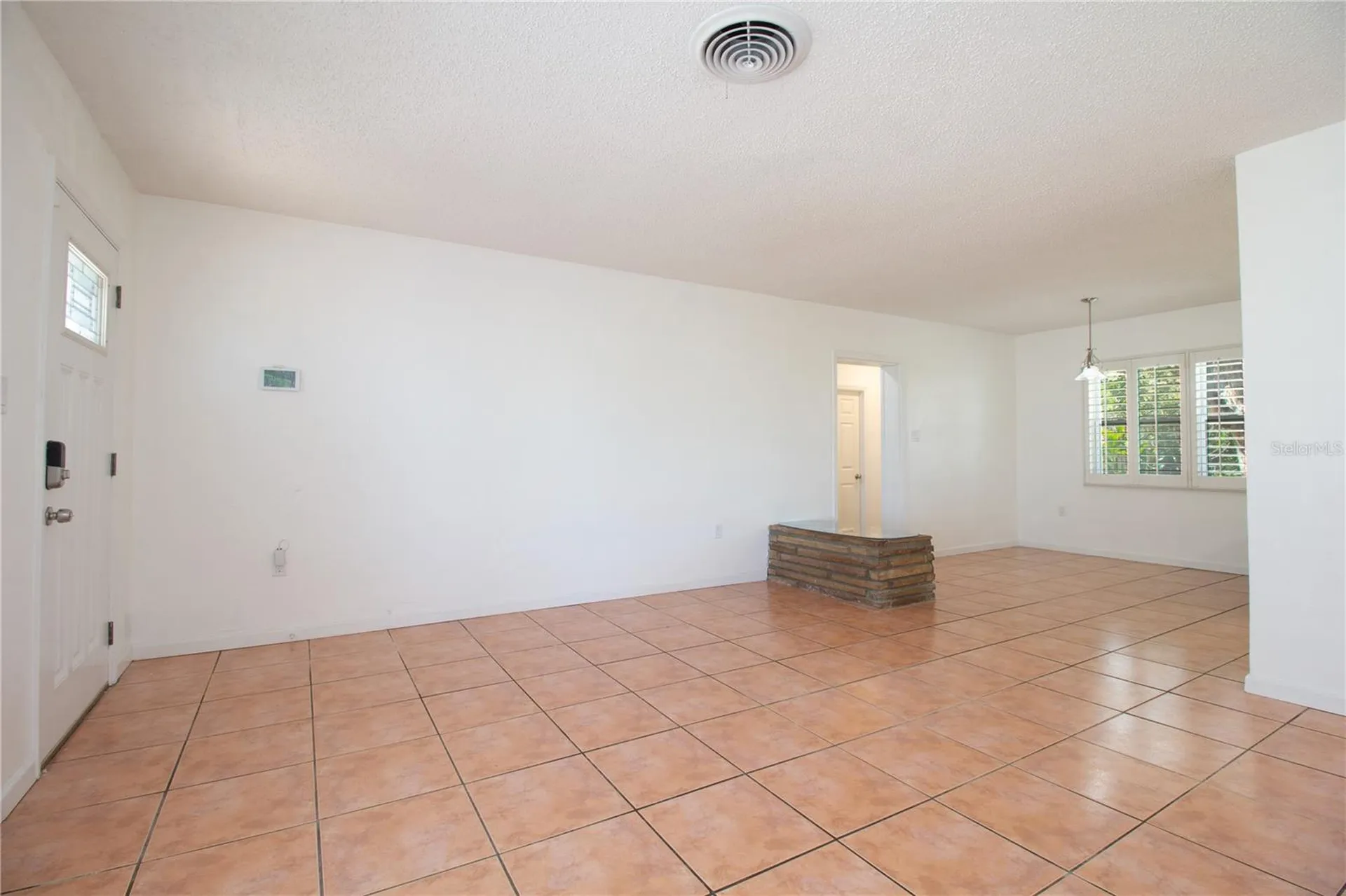 10202 N Boulevard Tampa FL 33612