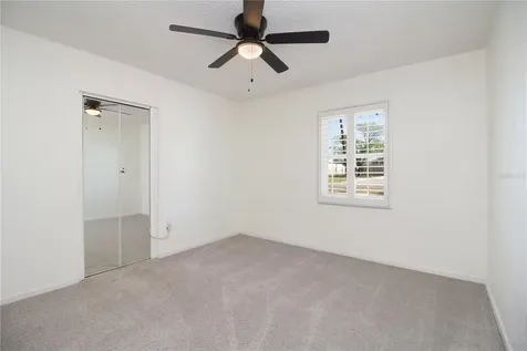 10202 N Boulevard Tampa FL 33612