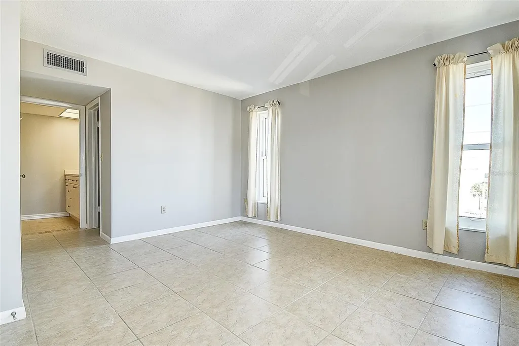 5220 Brittany Drive S St Petersburg FL 33715