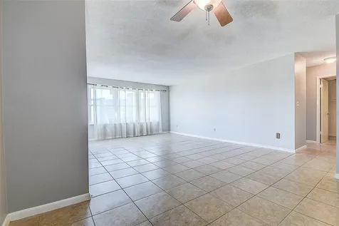 5220 Brittany Drive S St Petersburg FL 33715