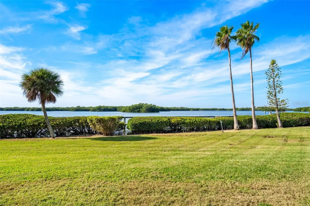 630 S Brevard Avenue Cocoa Beach FL 32931