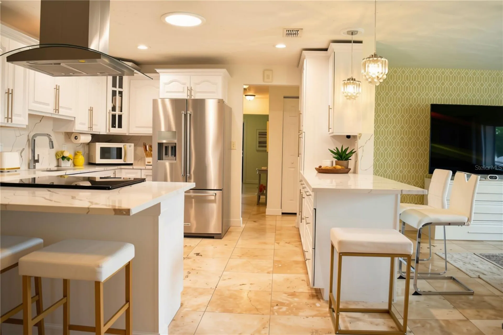 3998 22nd Avenue N St Petersburg FL 33713