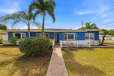 3998 22nd Avenue N St Petersburg FL 33713