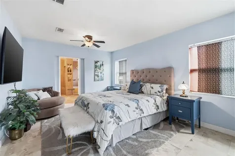 3998 22nd Avenue N St Petersburg FL 33713