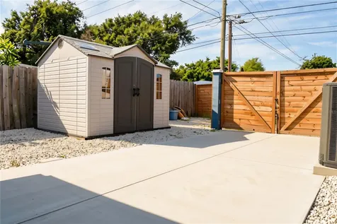 3998 22nd Avenue N St Petersburg FL 33713