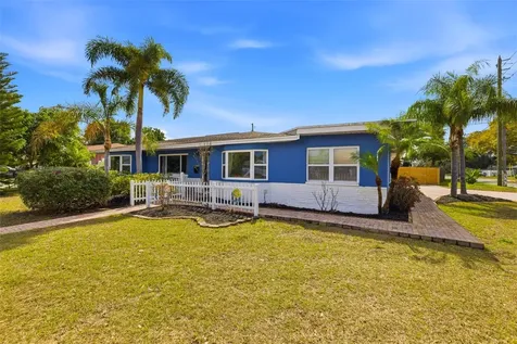 3998 22nd Avenue N St Petersburg FL 33713