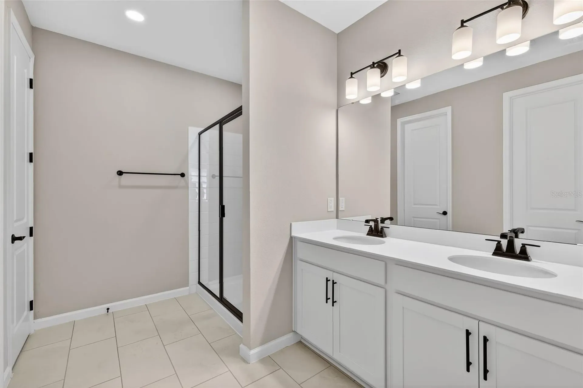 3998 Bannock Avenue Tavares FL 32778