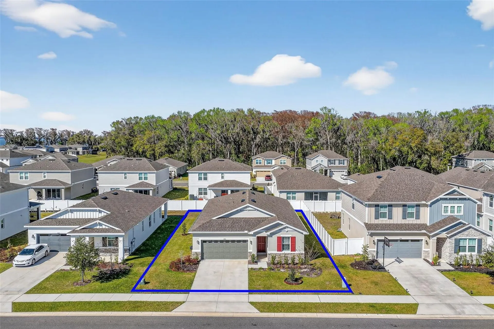 3998 Bannock Avenue Tavares FL 32778