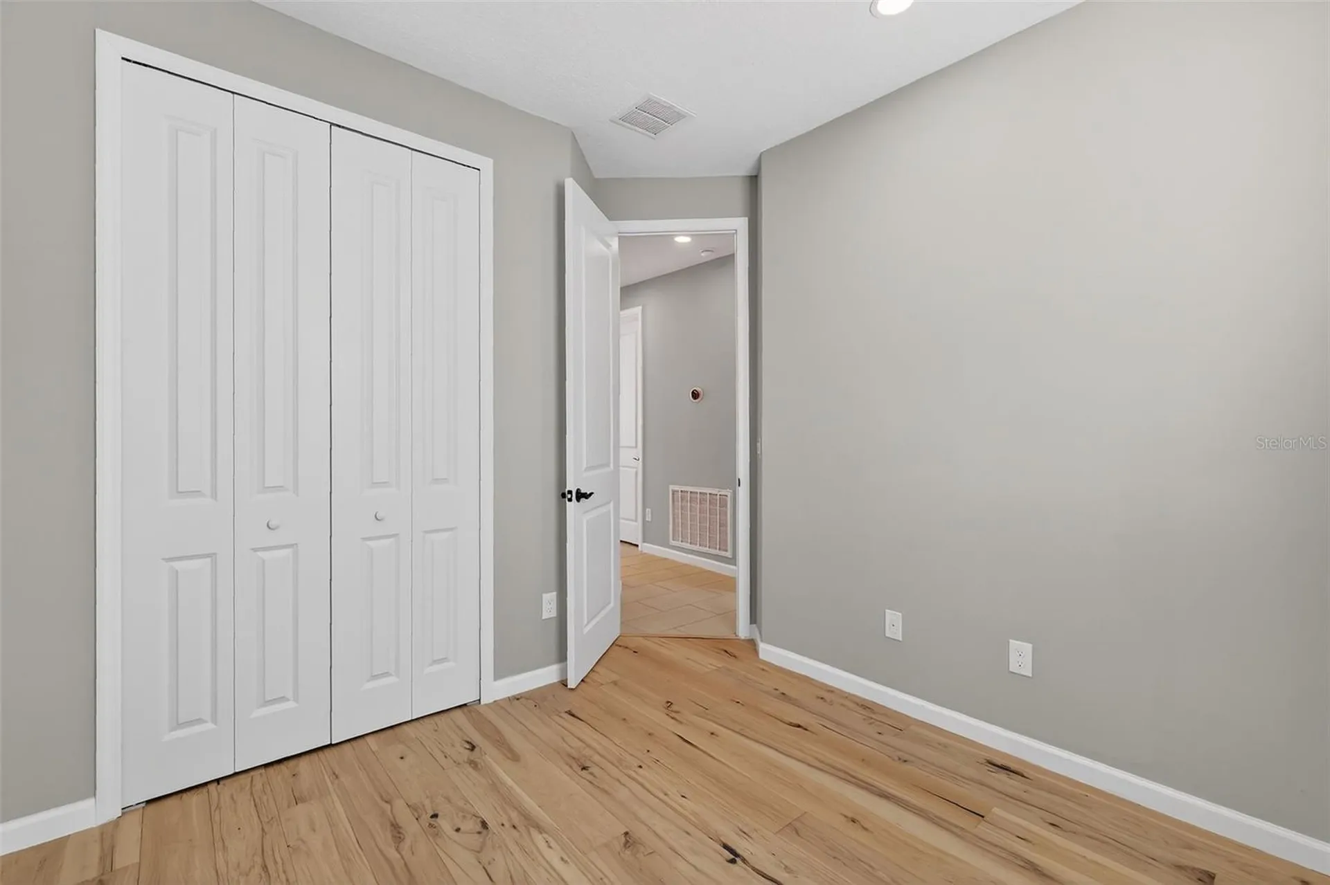 3998 Bannock Avenue Tavares FL 32778