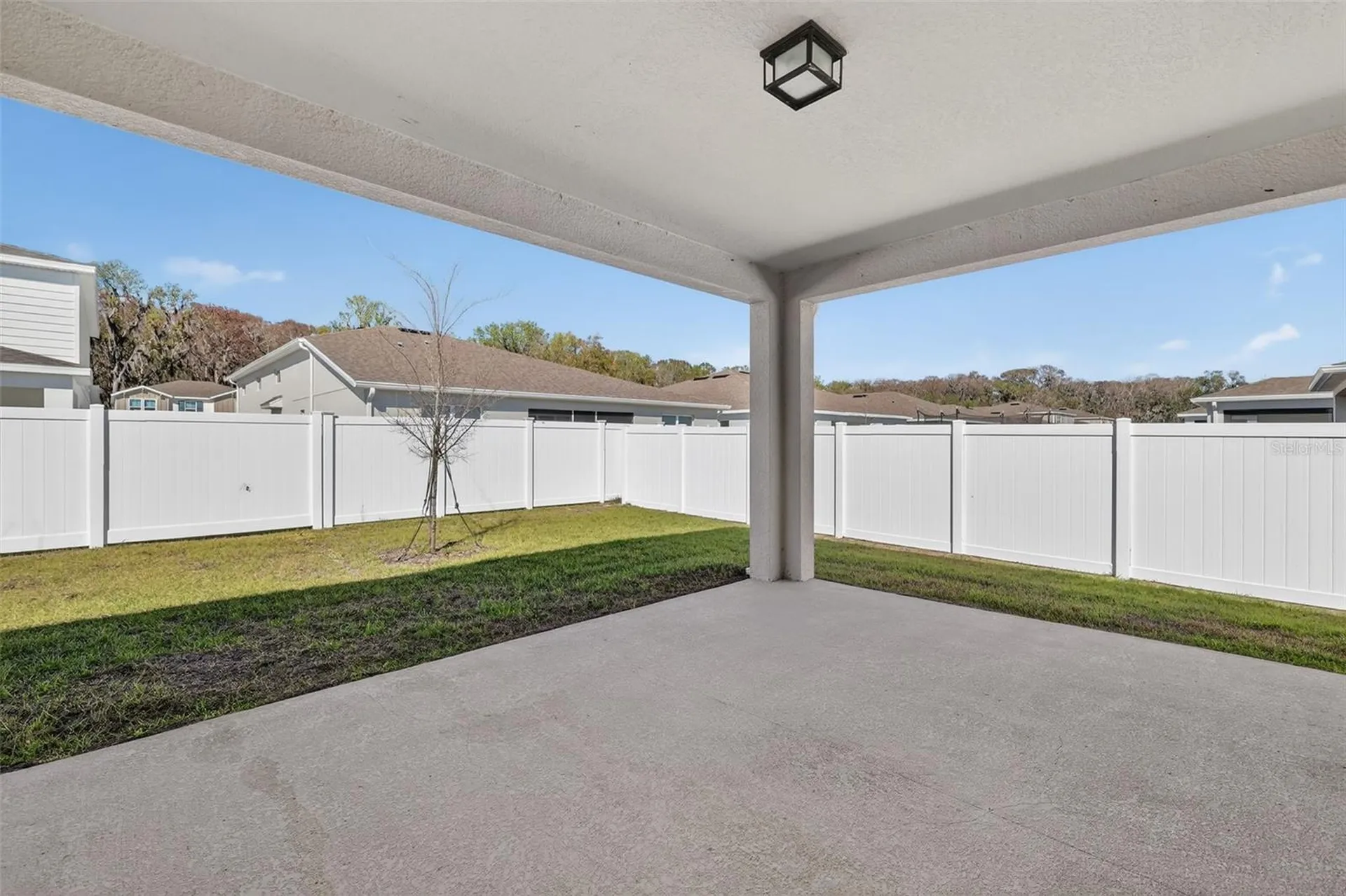3998 Bannock Avenue Tavares FL 32778