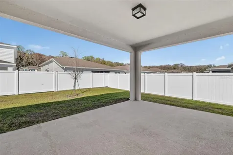 3998 Bannock Avenue Tavares FL 32778