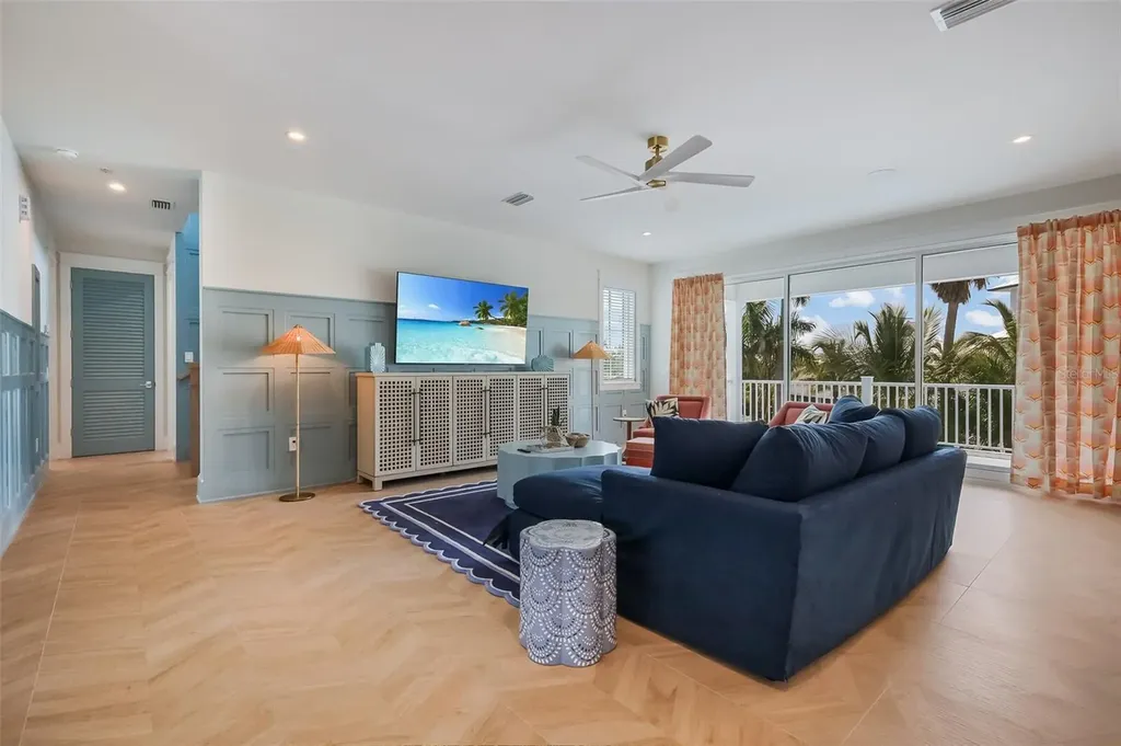 227 S Harbor Drive Holmes Beach FL 34217