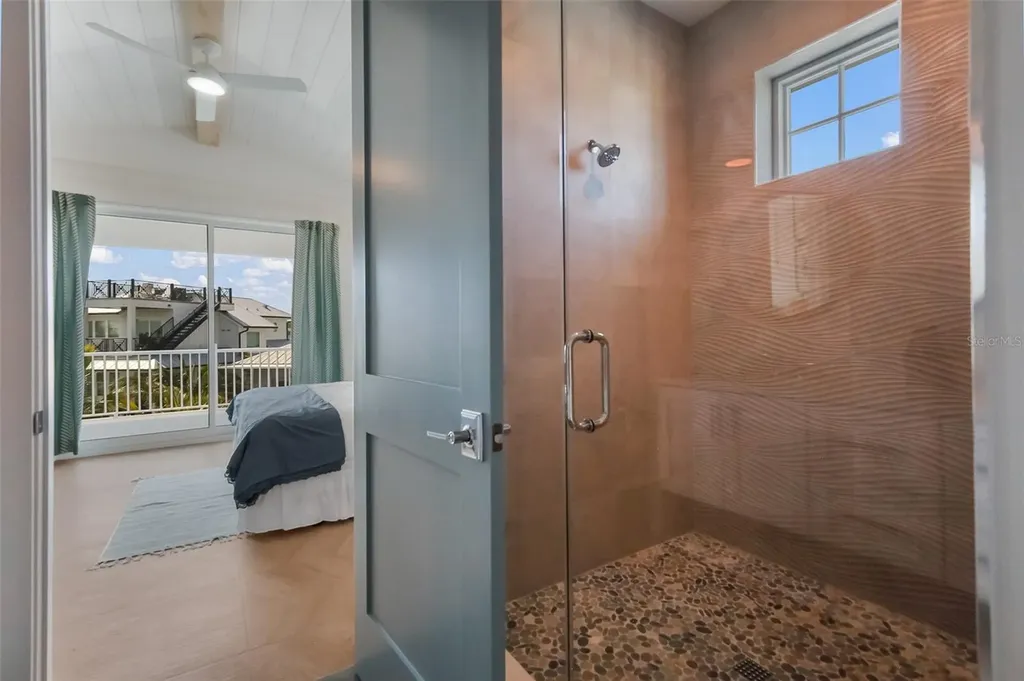 227 S Harbor Drive Holmes Beach FL 34217