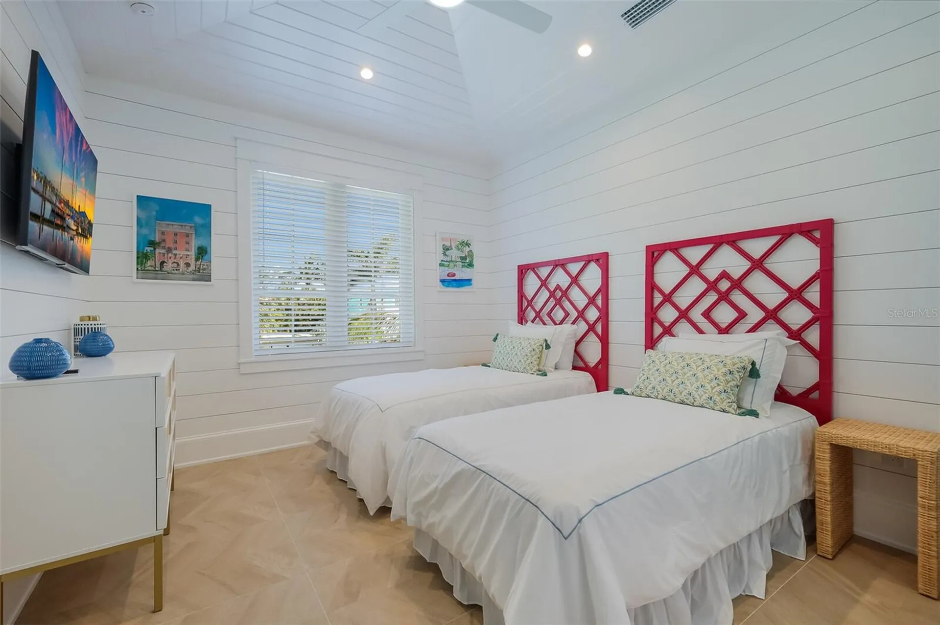 227 S Harbor Drive Holmes Beach FL 34217