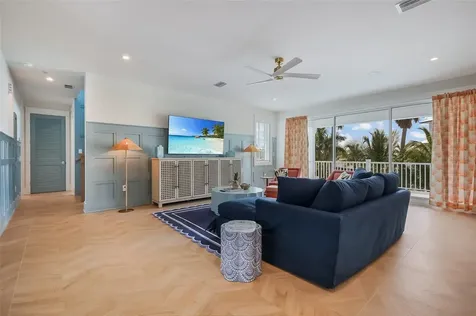 227 S Harbor Drive Holmes Beach FL 34217
