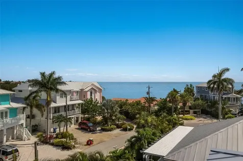 227 S Harbor Drive Holmes Beach FL 34217
