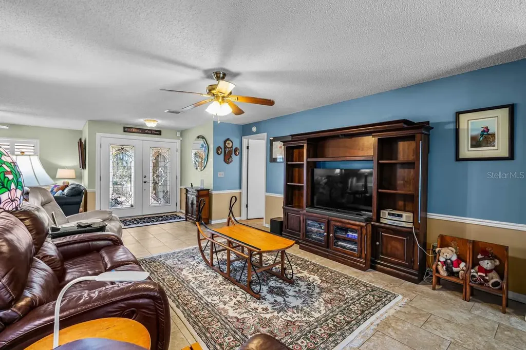 1917 E View Drive Sun City Center FL 33573