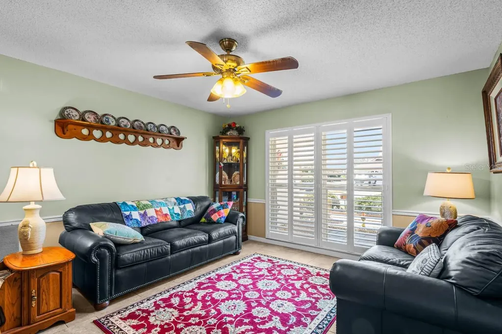 1917 E View Drive Sun City Center FL 33573