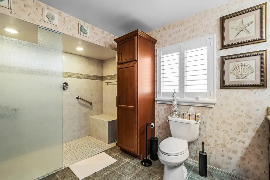 1917 E View Drive Sun City Center FL 33573