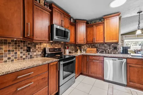 1917 E View Drive Sun City Center FL 33573