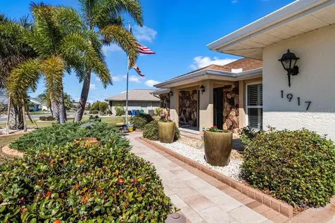 1917 E View Drive Sun City Center FL 33573