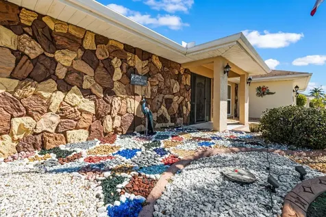 1917 E View Drive Sun City Center FL 33573
