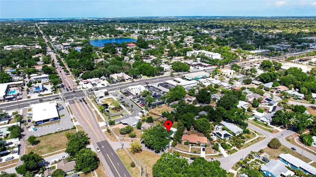 902 N 32nd Street St Petersburg FL 33713