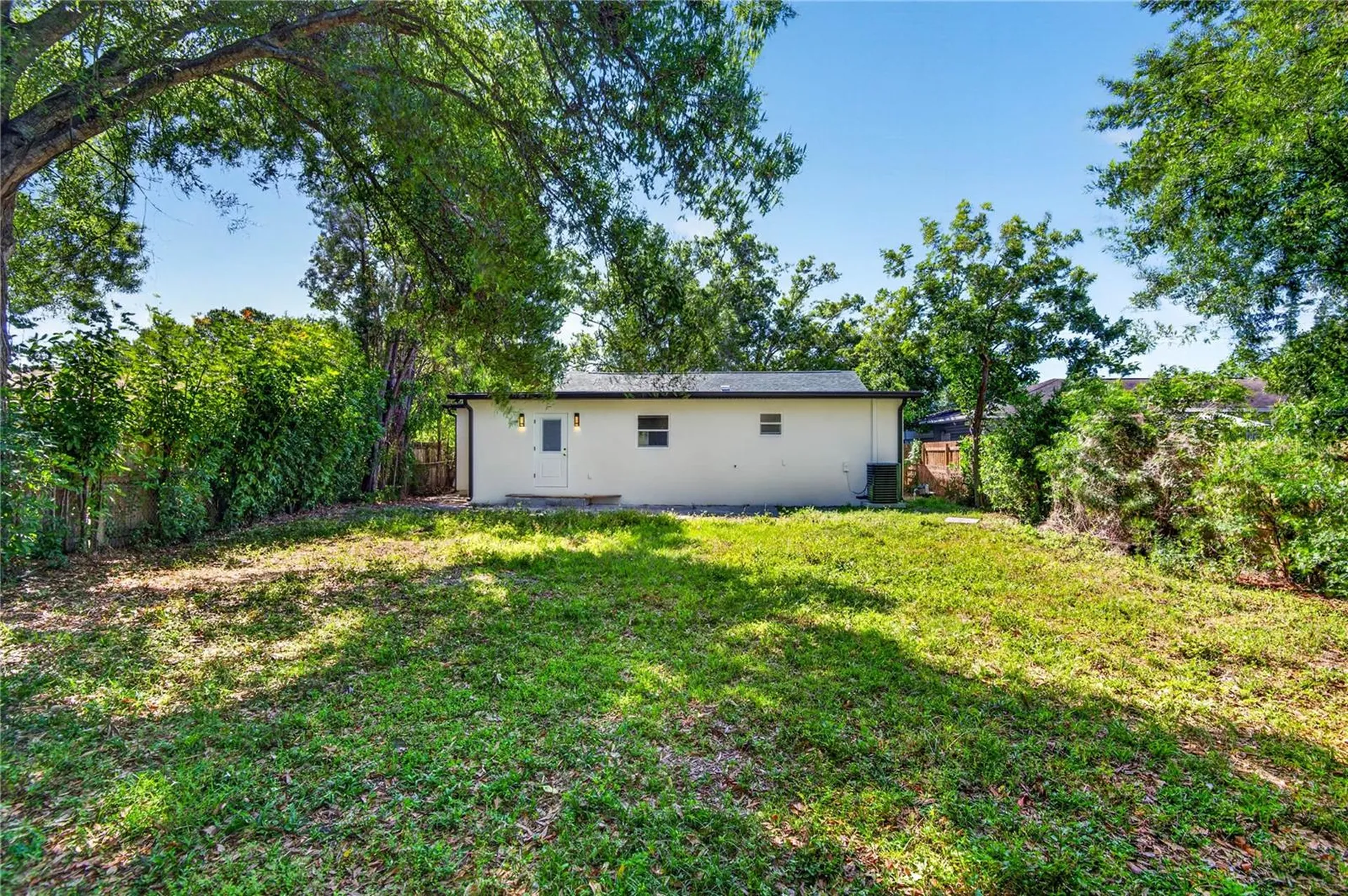 902 N 32nd Street St Petersburg FL 33713